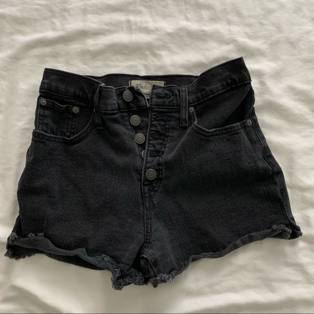 Madewell black high rise cutoff denim shorts 25